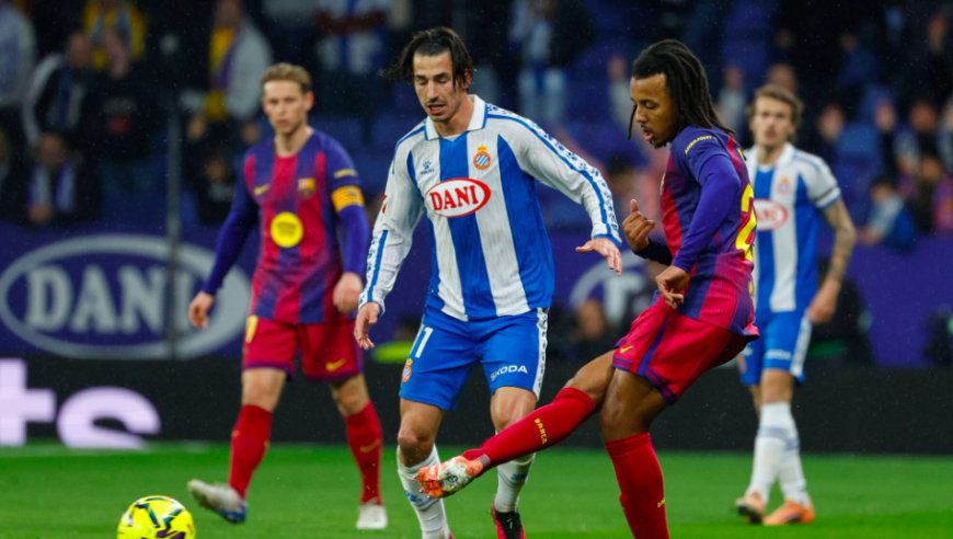 86分钟破门！90分钟补刀 11.2亿豪门2-0笑傲百年德比 无敌9连胜