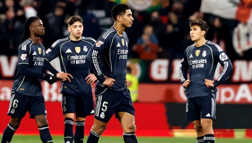 惨遭3连平！皇马忍不了，要换掉阿隆索，最理想救火教练浮出水面