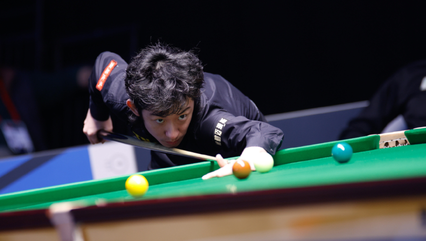 墨菲开球重大失误 吴宜泽单杆狂飙137分回放 全场沸腾了