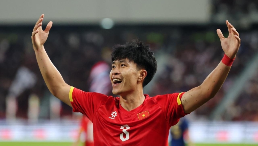 亚洲杯首轮就乱了：东南亚球队领跑，东道主多打一人险胜无缘榜首