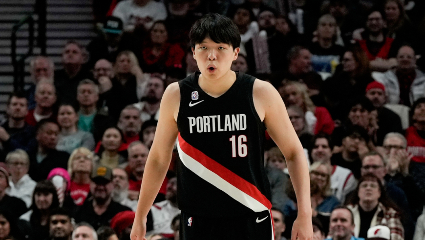 2日NBA官方十佳球：文班亚马凶残隔扣 杨瀚森被库明加死亡隔扣