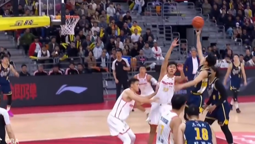 广东5分险胜深圳引热议！徐杰关键抛投杀死比赛引媒体人狂赞