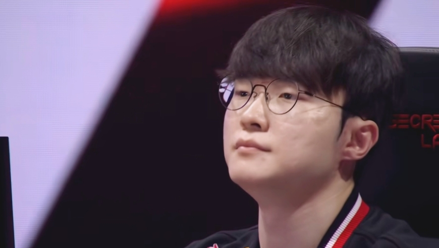Faker粉丝再送花圈，T1收到预告，Guma成受害者，无论输赢都抗议