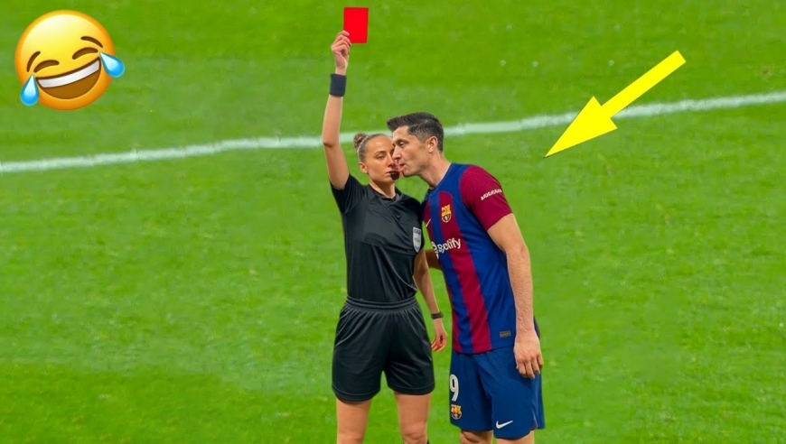 哭笑不得！球场上的爆笑染红时刻 恶狠狠的犯规把我看乐了