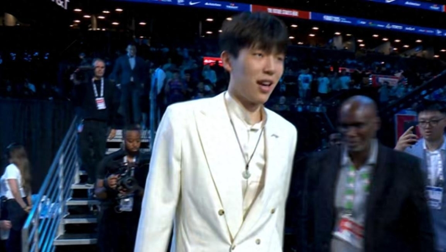 只差1位中国主队就换人了！森林狼想选杨瀚森3大铁证曝光，太憋屈