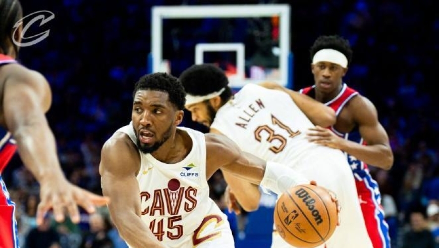 恩比德空砍33分米切尔13+9+12，奇兵暴走探花绝杀，骑士逆转76人