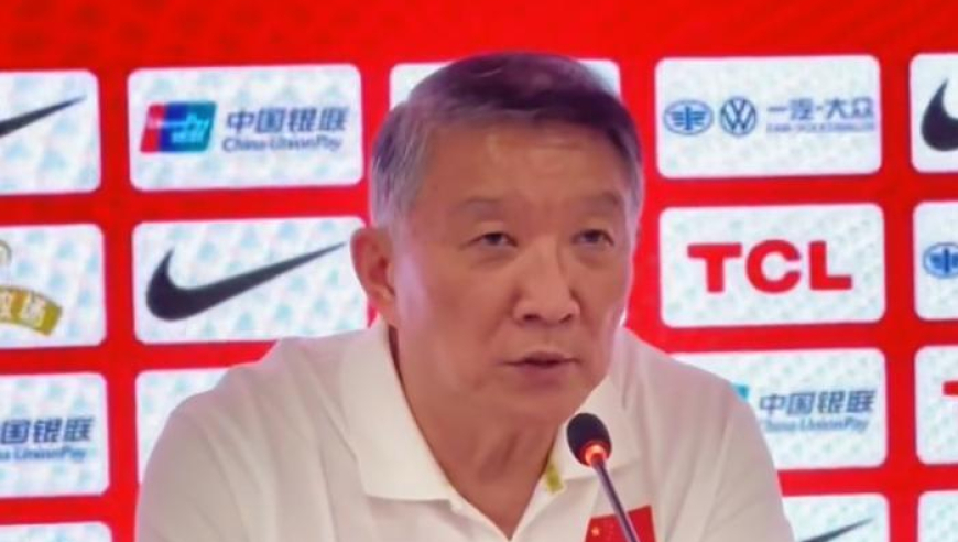 打澳洲女篮为何弃用张子宇？宫鲁鸣解释来了，说得很直接