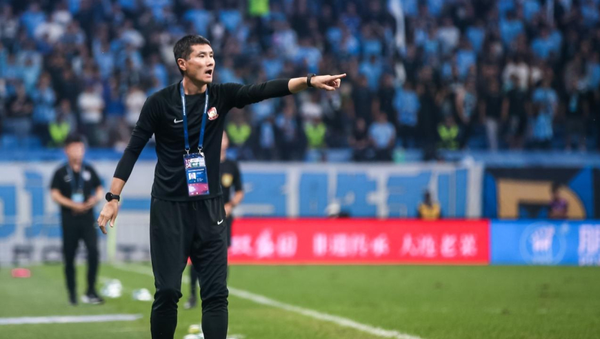 邵佳一有能！西海岸2-0大连：英博门将超巨失误段刘愚抢断破门