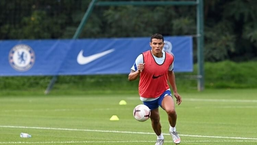 老将不死！41岁巴西传奇，时隔1年重回欧洲，继续追逐梦想！