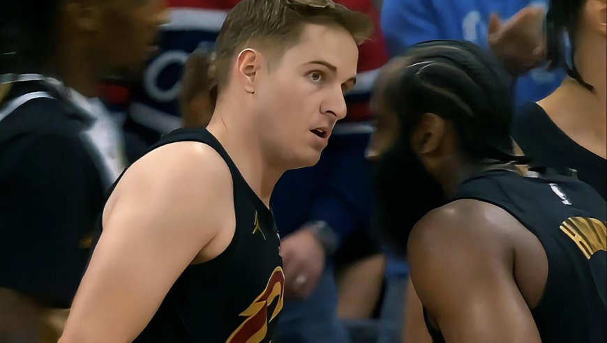 被哈登带飞！骑士梅里尔vs奇才半场26分集锦：9投全中+三分7中7