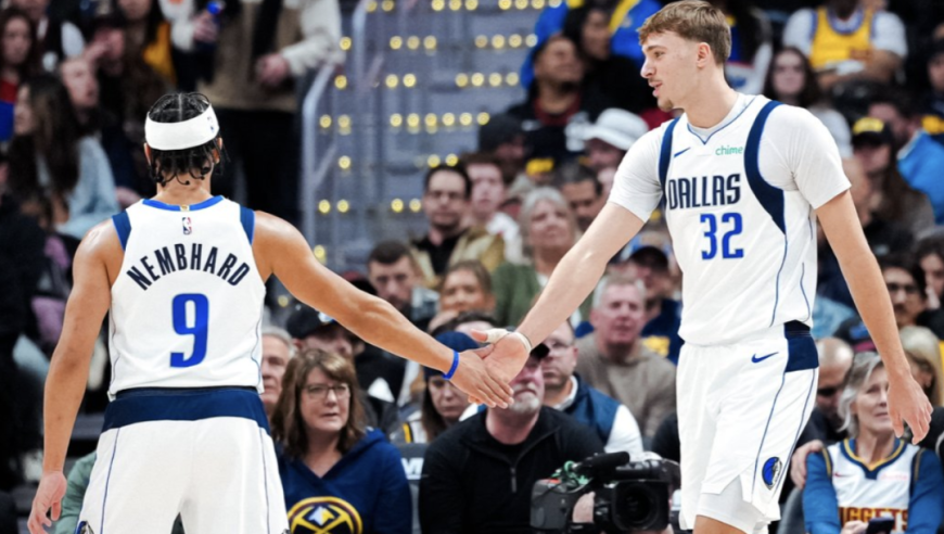 NBA战报｜独行侠131-121战胜掘金，戴维斯32分13板，约基奇29分20板13助，弗拉格24分8板