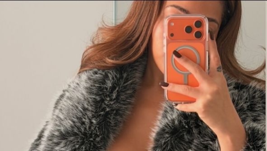 唐斯点赞女友美照！镜头前秀绝美身材 两人感情超稳定经常秀恩爱