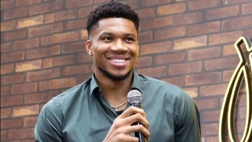 再见雄鹿！再见里弗斯！4年2.75亿，字母哥交易下家曝光