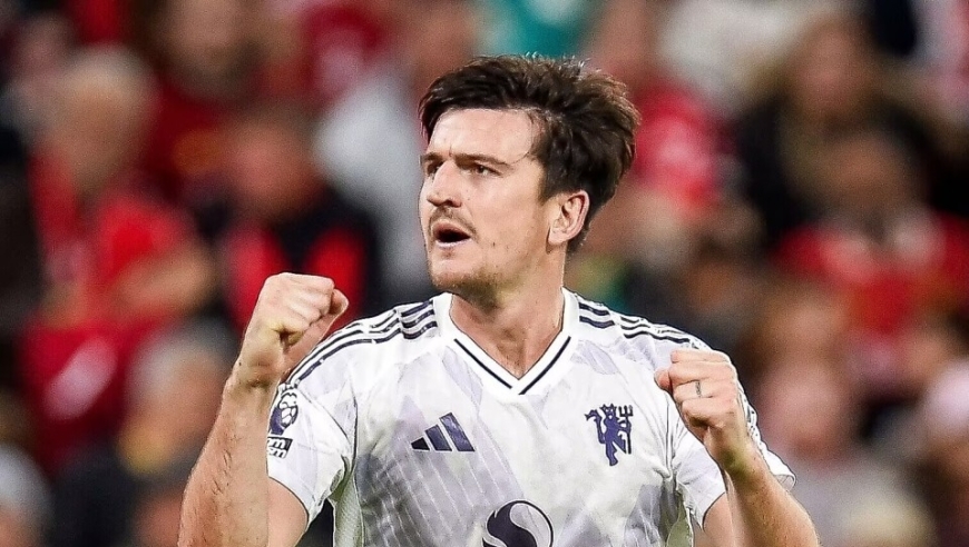 英超：曼联2-1送利物浦4连败！马奎尔绝杀，加克波3中柱+失绝平