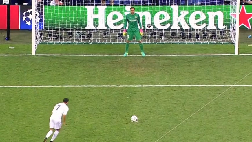 欧冠之王C罗一锤定音，西蒙尼的马竞再次倒在黎明之前！｜体坛记忆