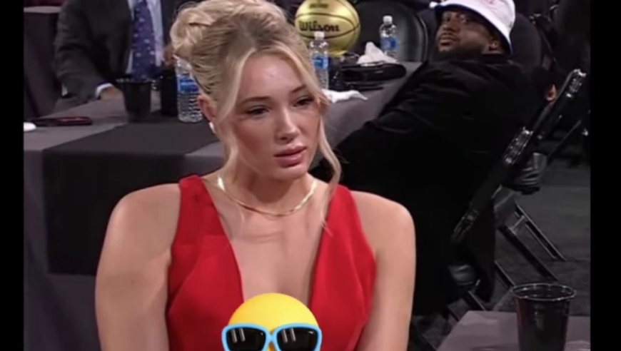 NBA选秀夜的美女是谁？ 选秀夜最出风头的不是库珀弗拉格，而是这两位大美女！