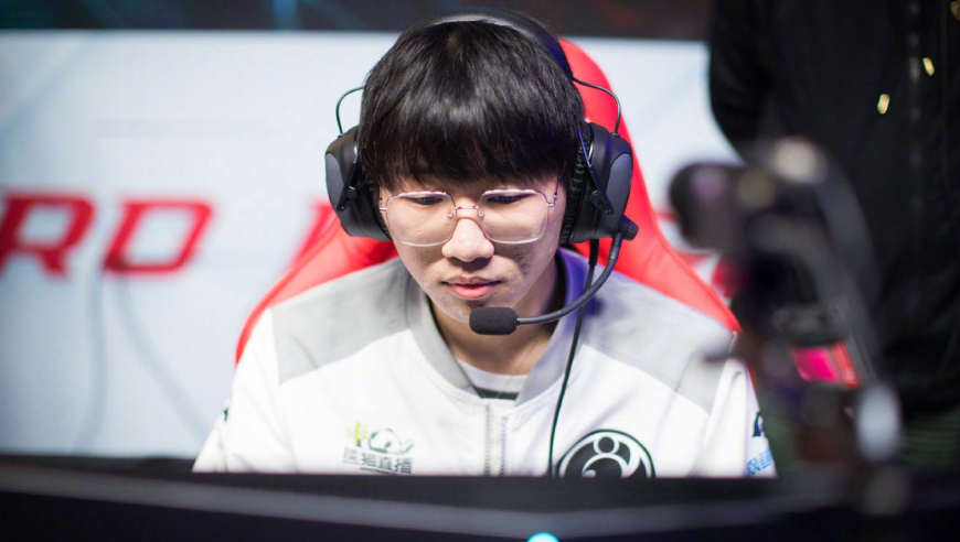 前世界冠军自曝因病住院，瘦了14斤，差点死掉了