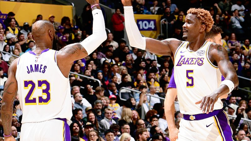 议起复盘｜从15+10到4分6板！艾顿断崖式下滑，湖人冲冠拼图要碎了？