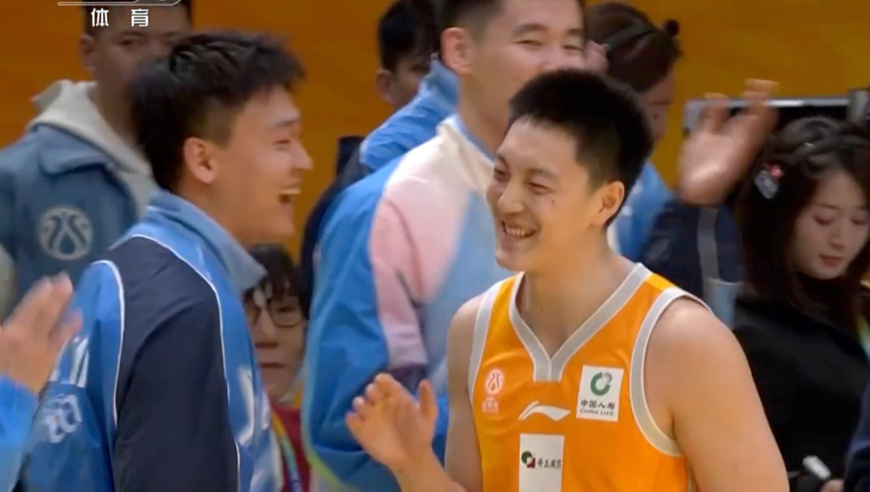 全明星单项赛回顾：胡明轩加时发力拿三分王 张鼎岩扣篮击败俞泽辰