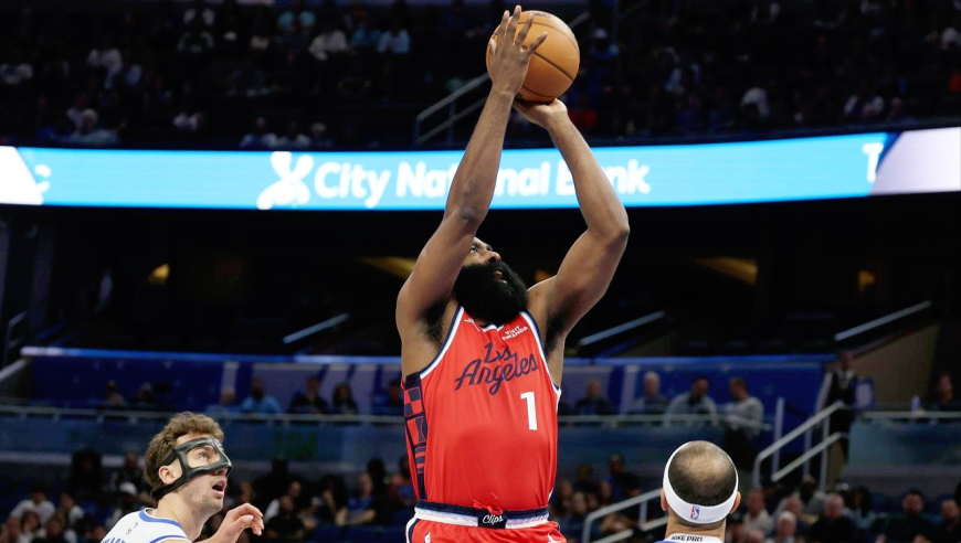 哈登31+5+8仍惨败！快船队友全梦游，19篮板“巨兽”也救不了