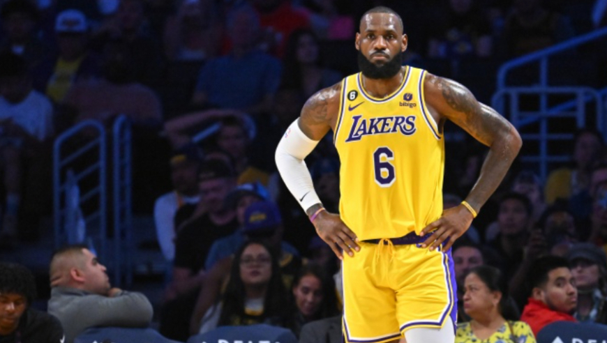 湖人108-132太阳 球员评价：3人良好，1人及格，8人低迷