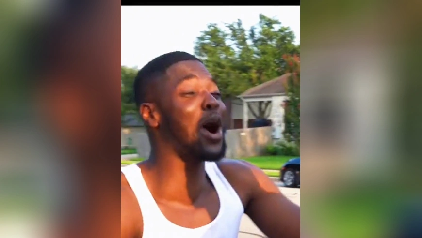 体坛记忆｜球迷恶搞詹姆斯欢迎新队友！（２）