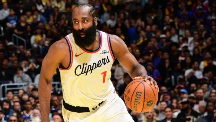 小卡缺阵科林斯5记三分难救主，哈登24+5+6+6失误，公牛终结快船6连胜