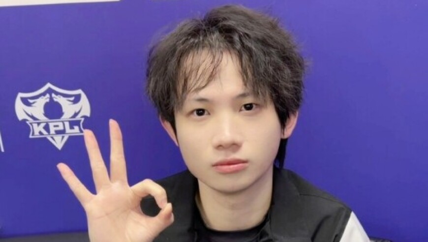 济南RW侠.小度赛后发布自拍：A组我们来了！