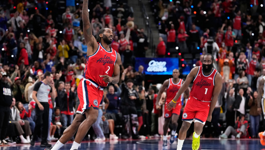 如同机器一样稳定！莱昂纳德vs鹈鹕16投11中轰下34分+压哨绝杀