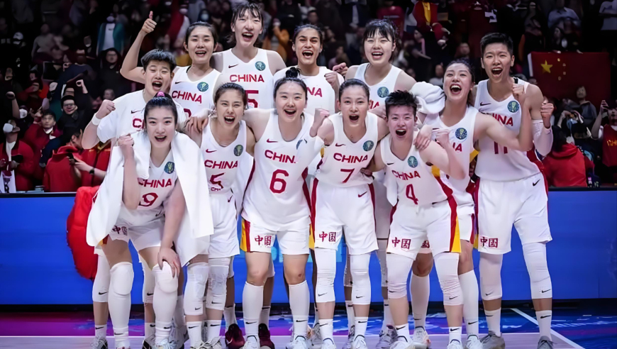 体坛记忆｜世界杯八强战，上万日本球迷扬言打爆中国女篮，结果被打哭