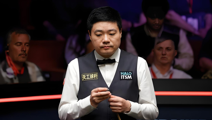 体坛名场面｜主场优势尽显！丁俊晖本土作战状态爆表，丝滑流畅完成清台