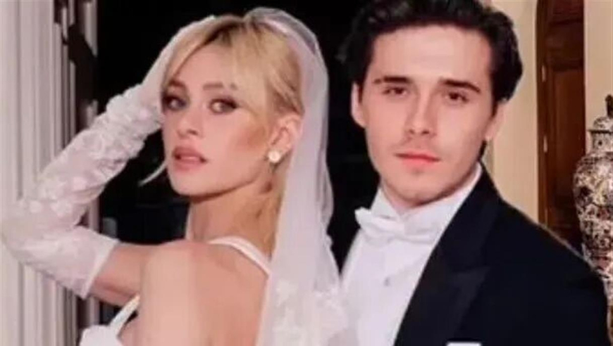 贝克汉姆被大儿子拉黑：全力托举的豪门父母，何以被抛弃？