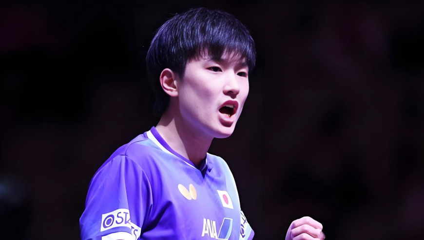 体坛记忆｜张本智和横滨战胜王楚钦，22岁华裔枷锁撕裂奥运遗恨