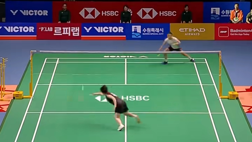 山口茜凭什么横扫安洗莹，为你解析山口茜在跑动中的小秘密