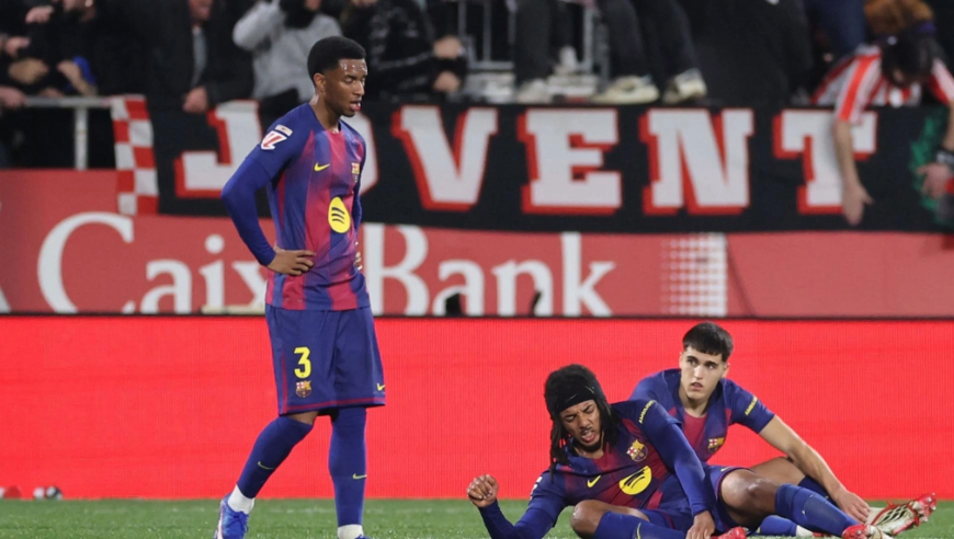 大爆冷！巴萨罕见2连败 遭争议绝杀+被逆转 西甲榜首让给皇马