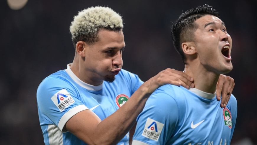 掉链子！成都1-2遭河南逆转退出中超争冠，蓉城近5轮仅1胜丢9分