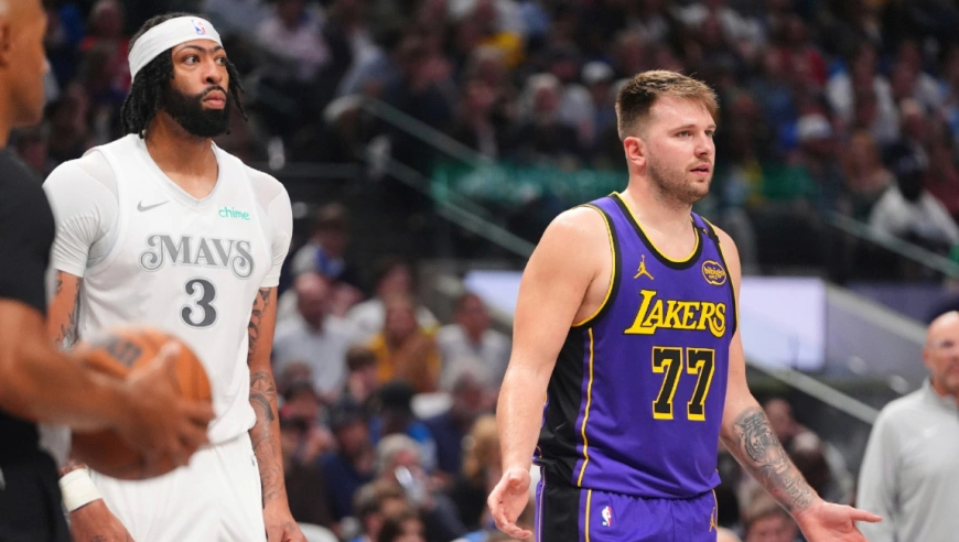 年薪5400万，带队打到西部垫底！一手好牌被打烂，这笔交易真亏大了