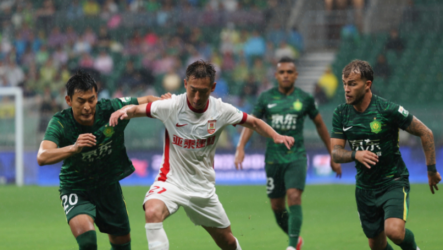 媒体人：北京国安原计划输亚泰，两队关系很好，彼此心照不宣