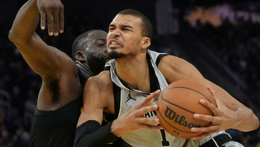 夸张到离谱！马刺末节前后狂轰20-2极限攻击波落后到反超勇士全过程