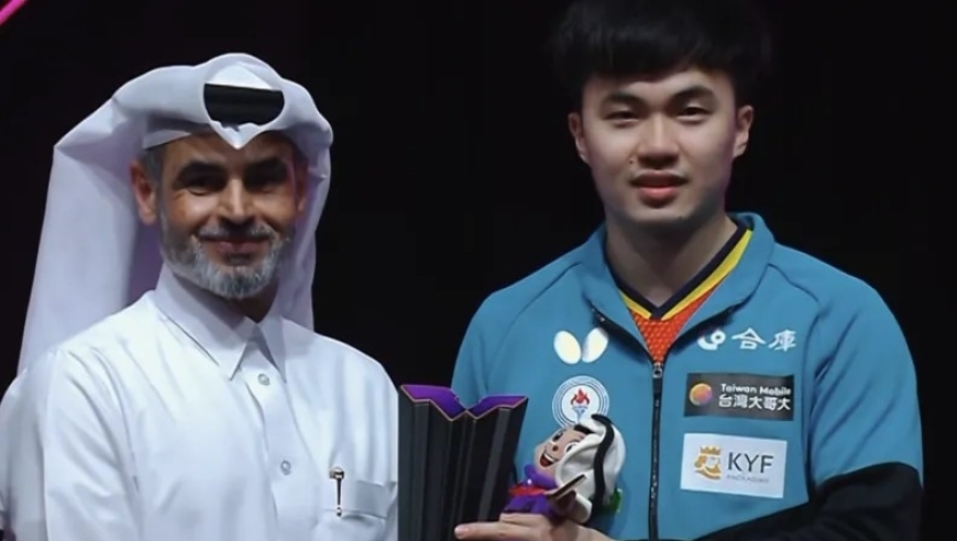 798天终圆梦！林昀儒4-0横扫夺冠，间接帮国乒2大忙，球迷喊林诗栋请客