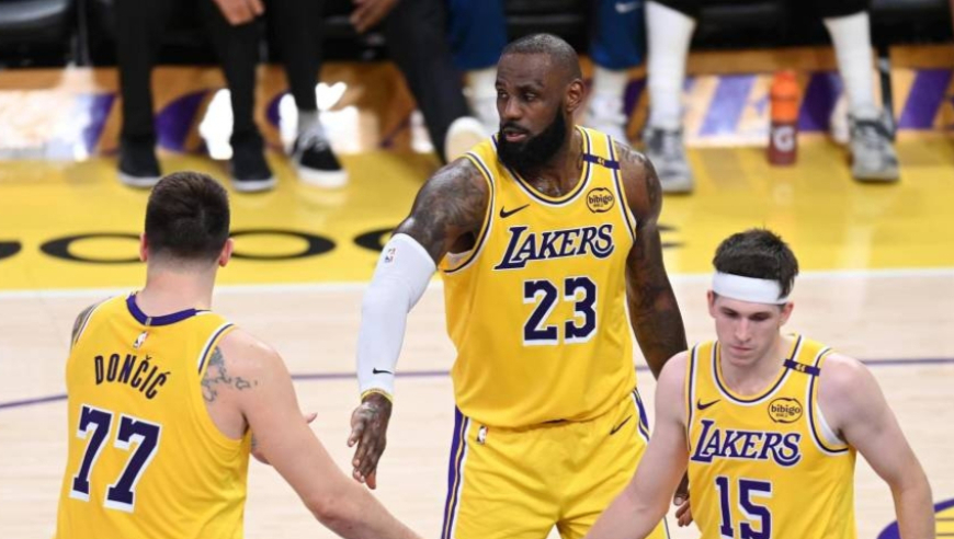 赛季首秀！詹姆斯回归时间终于敲定，东契奇下达“死命令”