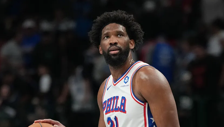 湖人逆转！恩比德35+7东契奇伤退，里夫斯35+6立功，老詹险拿尴尬三双