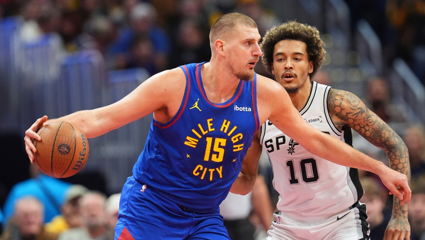 Top时刻 | 掘金马刺五佳球：约基奇妙手背传+声东击西助飞队友