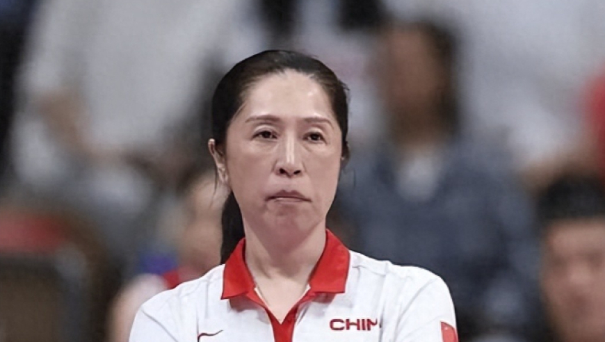 女篮重磅消息！郑薇正式复出剑指全运会冠军，李月汝旧伤复发赛季报销牵动人心！​