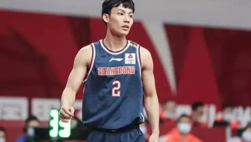 徐杰拒上海3年1500万顶薪合同，回应更是让人感慨万分，也羡慕广东有这样的选手