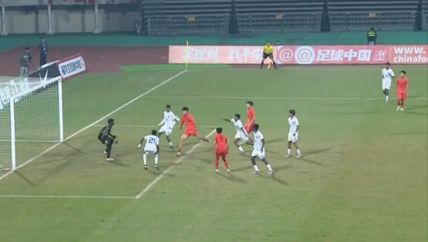 热得发烫！中国U17男足1-0领先斯里兰卡，赵松源两场7球