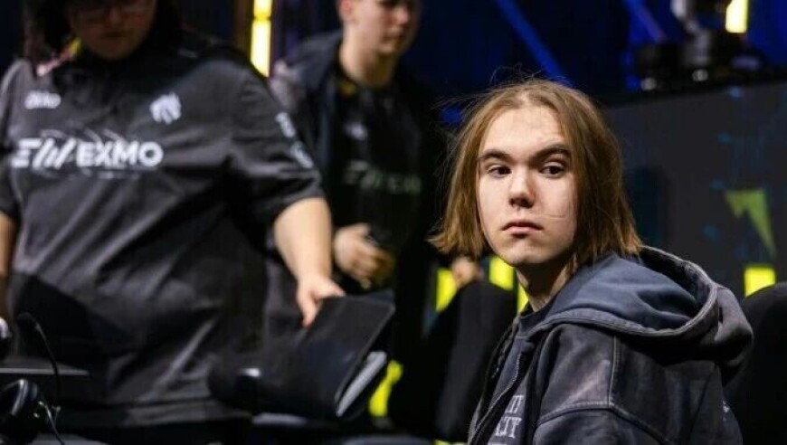 CS晚报：donk坦言队伍话语权和角色分配缺乏平衡，做决策的人太多了！