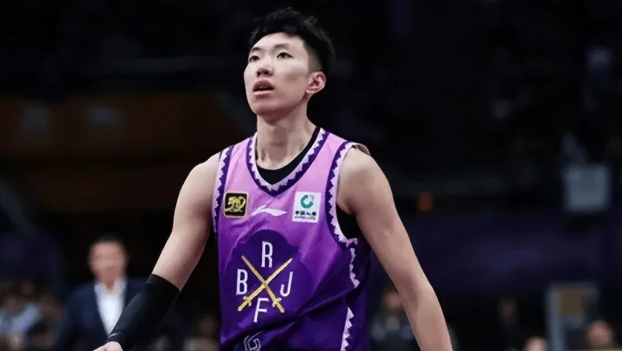 北控福建决胜时刻：朱松玮连进3记三分 廖三宁极限绝杀