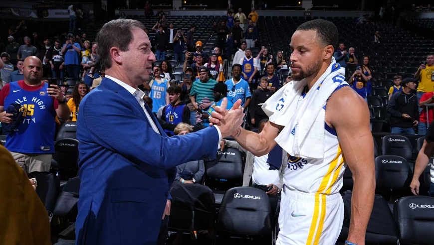 2换1+1换1！交易达成！波神联手库里，勇士做好两手准备