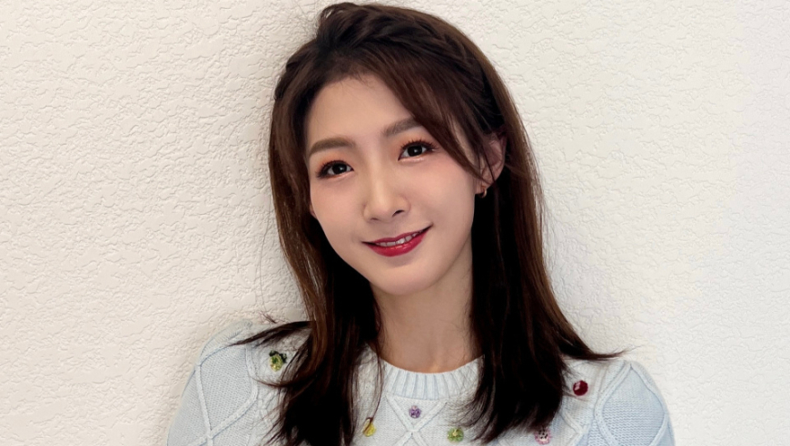 《天下足球》主持人上新 95后美女主播宋雪莹接班马凡舒首次亮相